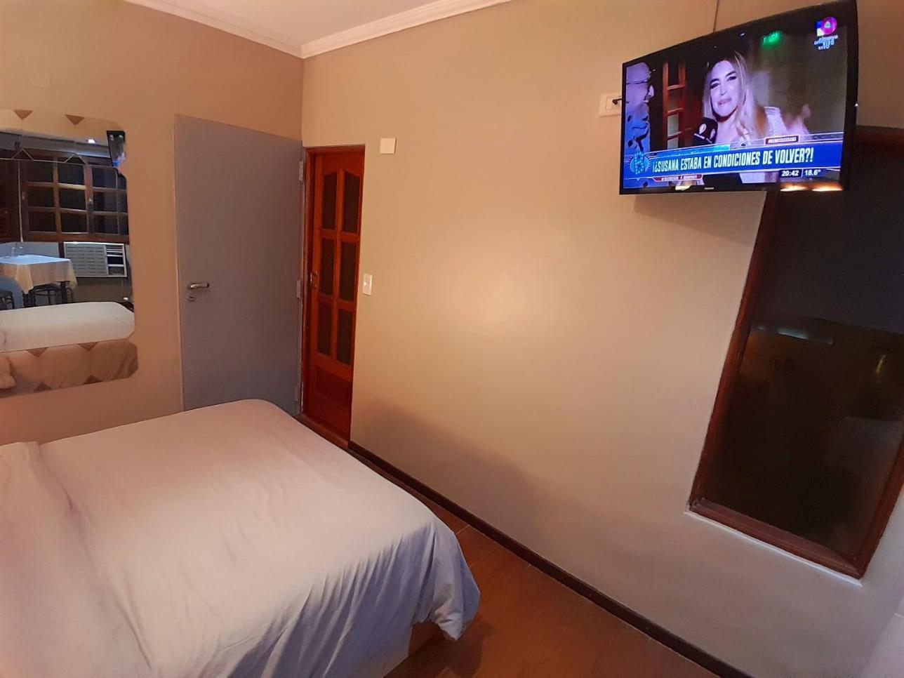 Casa Recoleta - Hoteles Recoleta Буенос Айрес Стая снимка